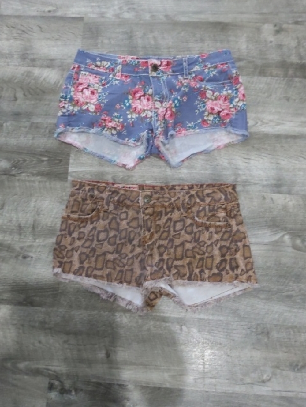 1st Kiss Womens Blue Floral & Brown Leopard Denim Short Set Size 9